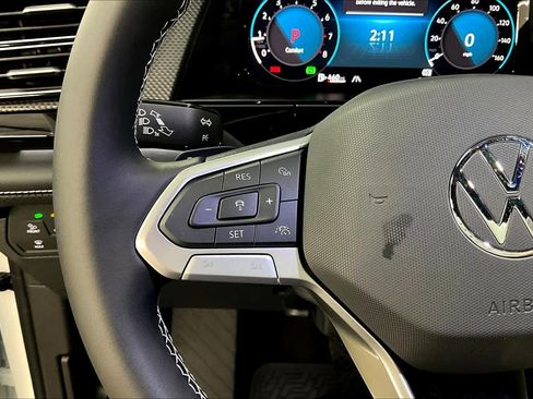 New 2026 Volkswagen Atlas Cross Sport SEL image 17