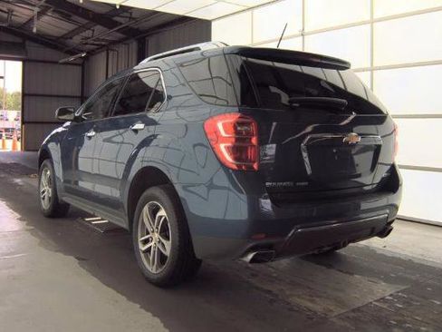 Used 2017 Chevrolet Equinox Premier w/ Enhanced Convenience Package AWD/4WD image 2