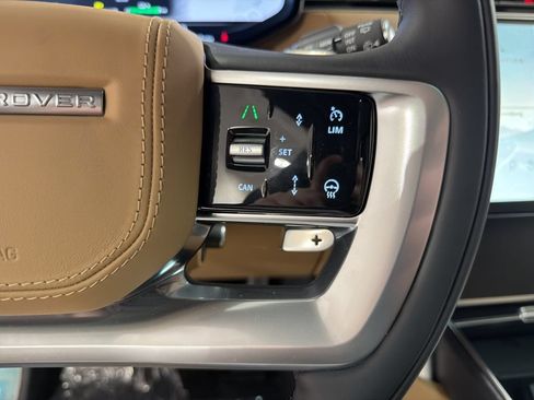 New 2026 Land Rover Range Rover SE AWD/4WD image 13