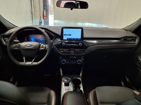 Used 2024 Ford Escape ST-Line w/ Equipment Group 301A image 11