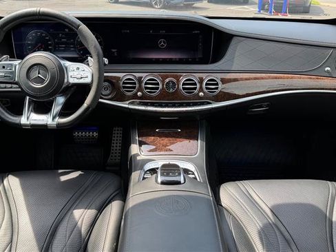 Used 2018 Mercedes-Benz S 63 AMG S 4MATIC Sedan image 24