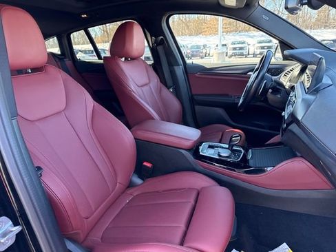 Used 2022 BMW X4 M40i w/ Premium Package image 12