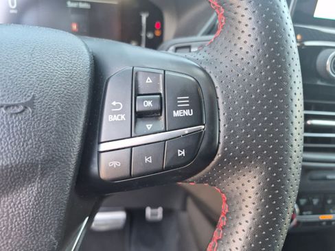 Used 2024 Ford Escape ST-Line AWD/4WD image 17