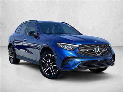 Used 2026 Mercedes-Benz GLC 300 image 12