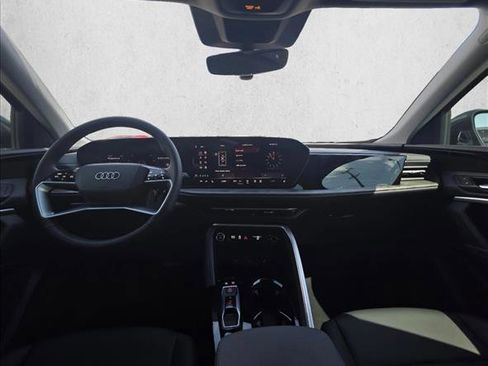 New 2025 Audi Q5 Premium image 19