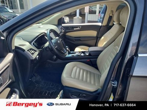 Used 2016 Ford Edge SEL w/ Equipment Group 201A AWD/4WD image 8