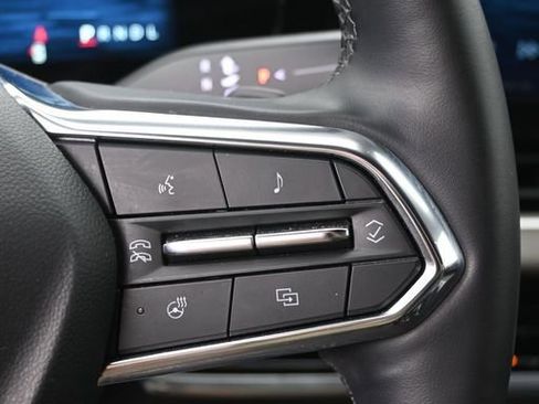 Used 2025 Chevrolet Equinox LT w/ Convenience Package II FWD image 15