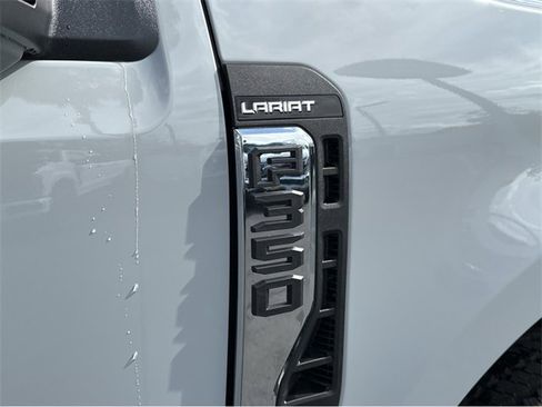 New 2025 Ford F350 Lariat w/ Lariat Ultimate Package image 15