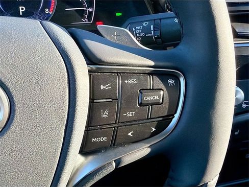 Used 2022 Lexus ES 350 Ultra Luxury image 39
