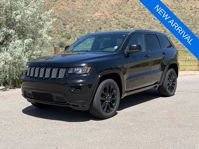 Used 2020 Jeep Grand Cherokee Altitude
