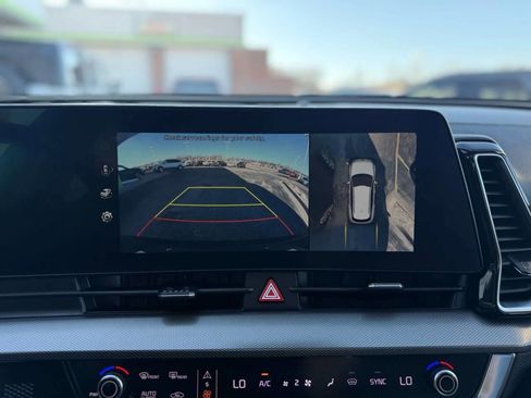 Used 2023 Kia Sportage SX image 27