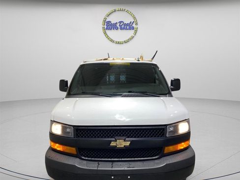 Used 2020 Chevrolet Express 2500 w/ Driver Convenience Package RWD image 7