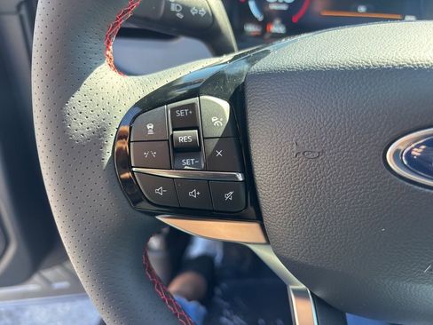 New 2026 Ford Explorer ST-Line w/ ST-Line Street Pack image 22