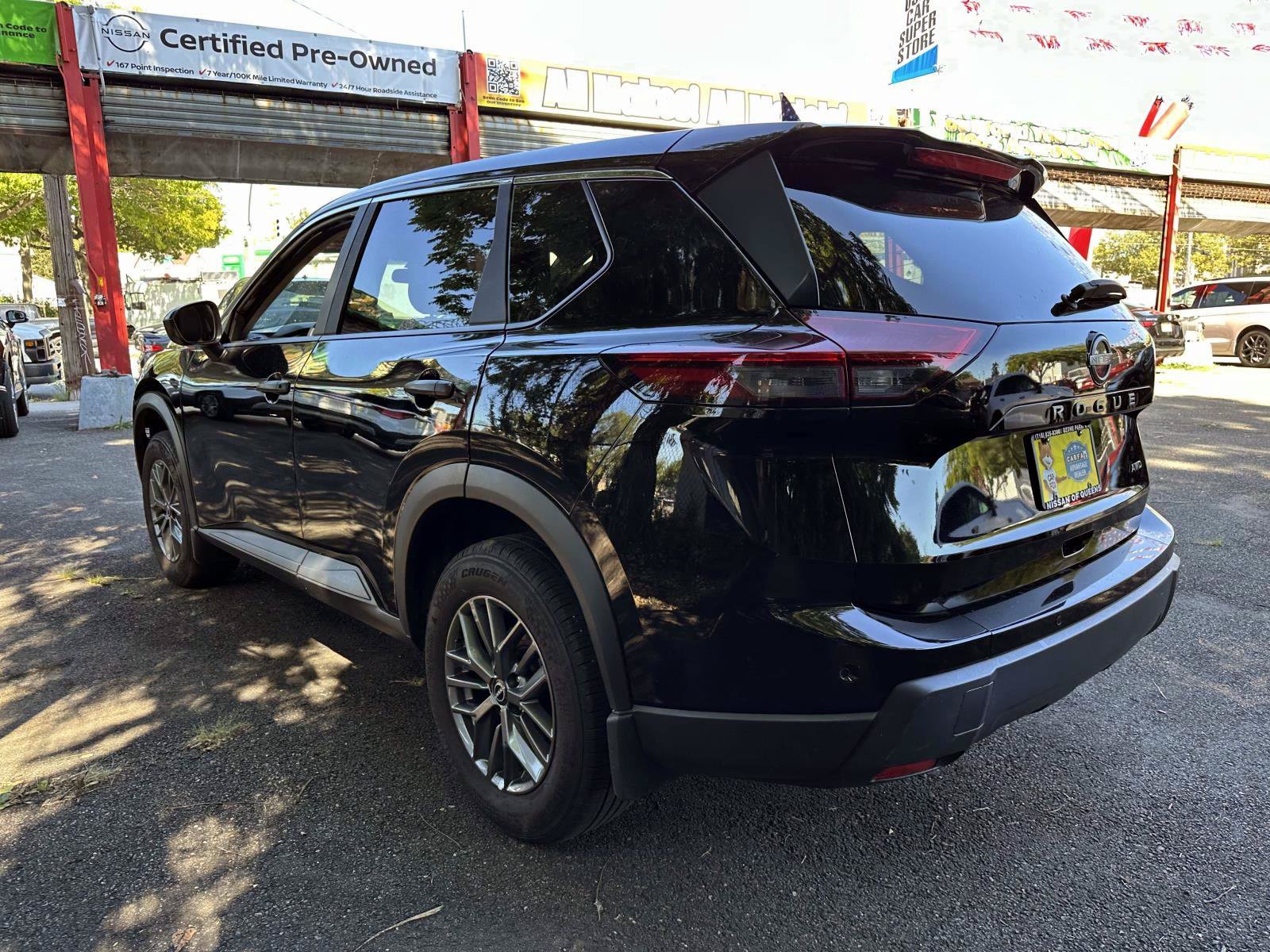 Certified 2025 Nissan Rogue S AWD/4WD image 5