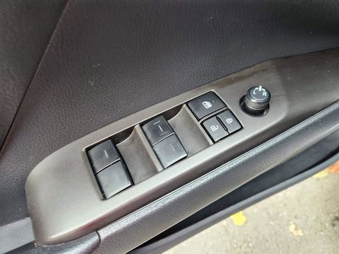 Used 2023 Toyota Camry SE image 26