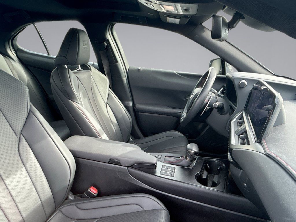 Used 2024 Lexus UX 250h F Sport FWD image 32