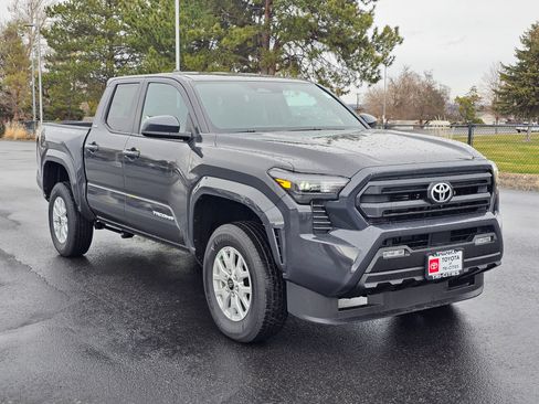 New 2026 Toyota Tacoma SR5 AWD/4WD image 6