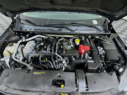 Used 2024 Nissan Sentra SV FWD image 31
