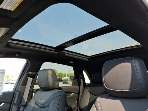 New 2026 Cadillac XT5 Premium Luxury w/ Driver Assist Package image 7