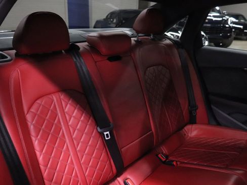 Used 2019 Audi S4 Prestige w/ Prestige Package image 21