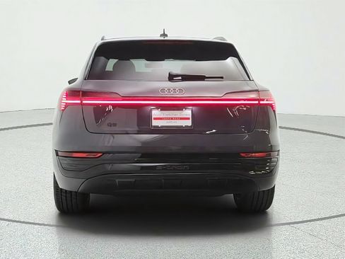Used 2024 Audi Q8 e-tron Premium Plus w/ Premium Plus Package AWD/4WD image 6