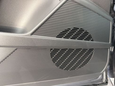 New 2026 Volkswagen Taos SE FWD image 26