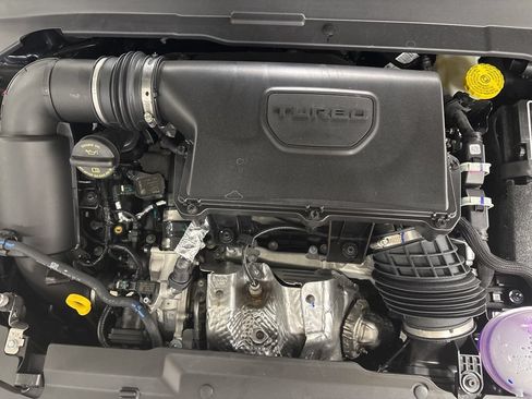 New 2026 Jeep Compass Latitude AWD/4WD image 39
