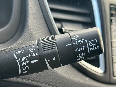 Used 2016 Honda CR-V EX image 39