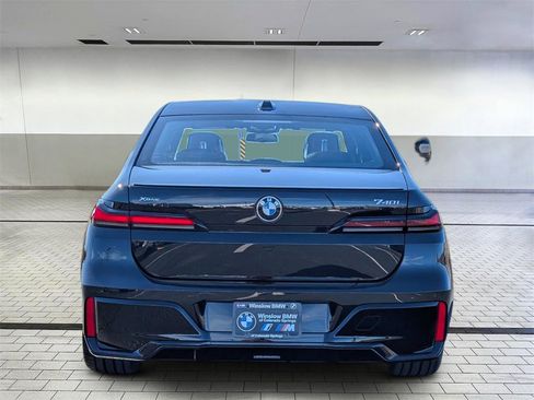New 2026 BMW 740i xDrive image 4