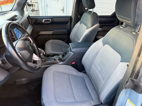 Used 2023 Ford Bronco Outer Banks image 29