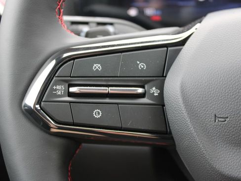 New 2026 Chevrolet Equinox RS FWD image 35