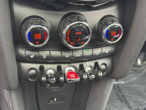 Used 2020 MINI Cooper 2-Door Hardtop image 21