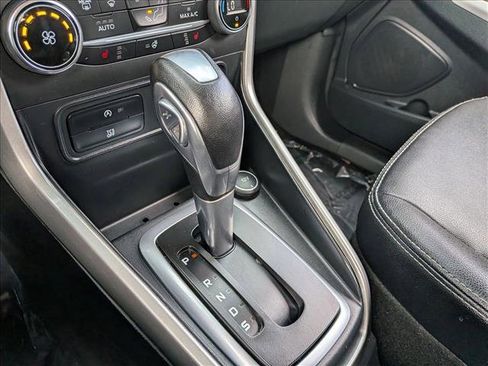 Used 2021 Ford EcoSport Titanium image 12