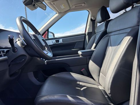 Used 2025 Hyundai Santa Fe SEL AWD/4WD image 29