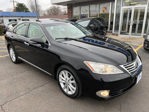 Used 2011 Lexus ES 350 image 4