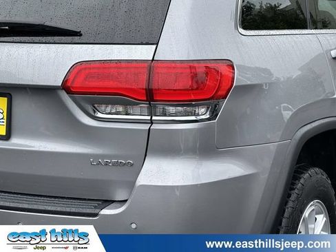 Certified 2018 Jeep Grand Cherokee Laredo AWD/4WD image 10