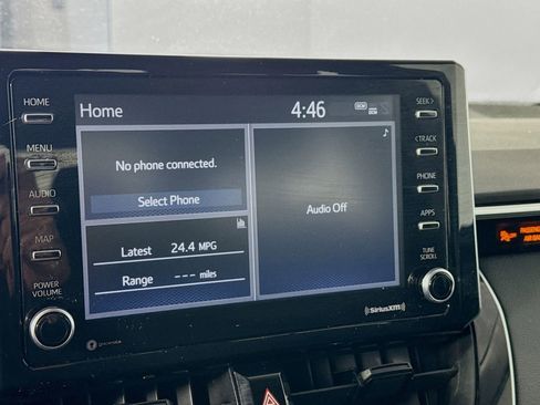 Used 2021 Toyota Corolla LE w/ Carpet Mat Package (TMS) FWD image 9