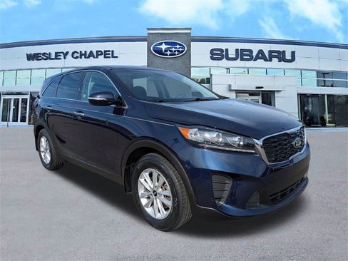 Used 2020 Kia Sorento LX image 1