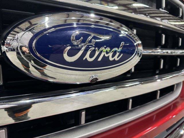 Used 2023 Ford F150 Lariat w/ Equipment Group 502A High AWD/4WD image 17