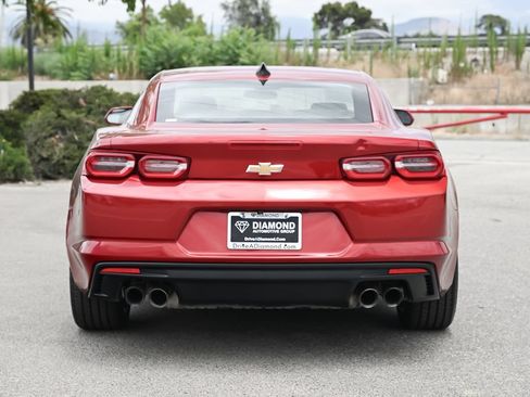 Used 2021 Chevrolet Camaro LT RWD image 5