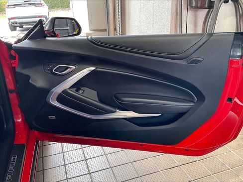 Used 2018 Chevrolet Camaro LT image 20