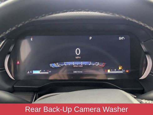 Used 2023 Jeep Grand Cherokee Limited w/ Luxury Tech Group II AWD/4WD image 18