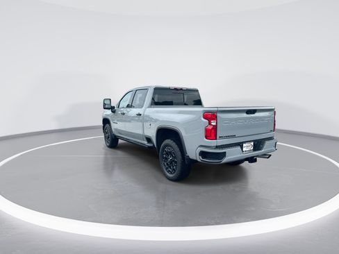 Used 2024 Chevrolet Silverado 2500 LTZ w/ LTZ Plus Package AWD/4WD image 7