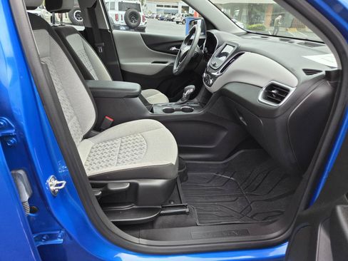 Used 2024 Chevrolet Equinox LS w/ LPO, Floor Liner Package AWD/4WD image 20