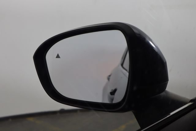 Used 2022 Mitsubishi Outlander SEL FWD image 43