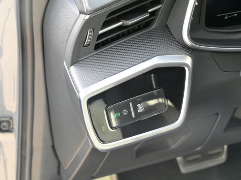 Used 2025 Audi RS 6 performance image 22