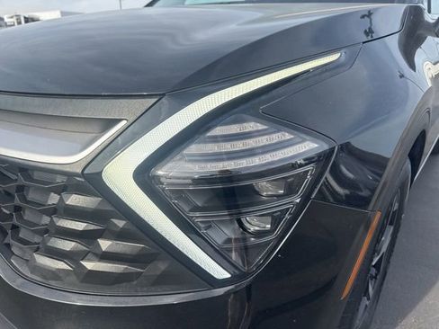 Used 2024 Kia Sportage LX image 21