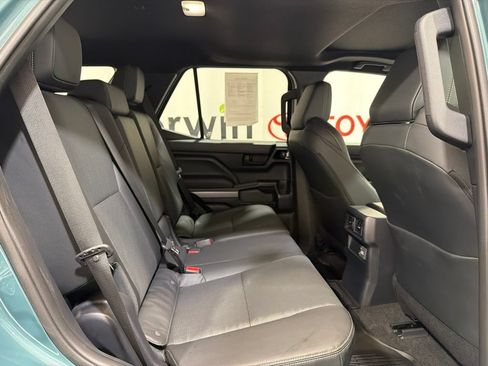 Used 2026 Toyota 4Runner 4WD image 15