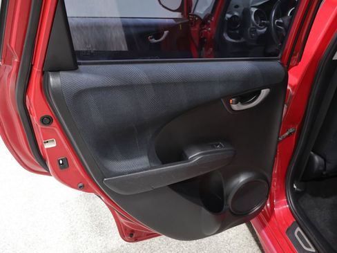 Used 2009 Honda Fit Sport image 17