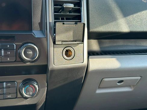 Used 2019 Ford F150 XLT AWD/4WD image 33
